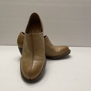 Born Tan Leather Boots Short Western Booties Block Heel‎ D89416 Womens 8
